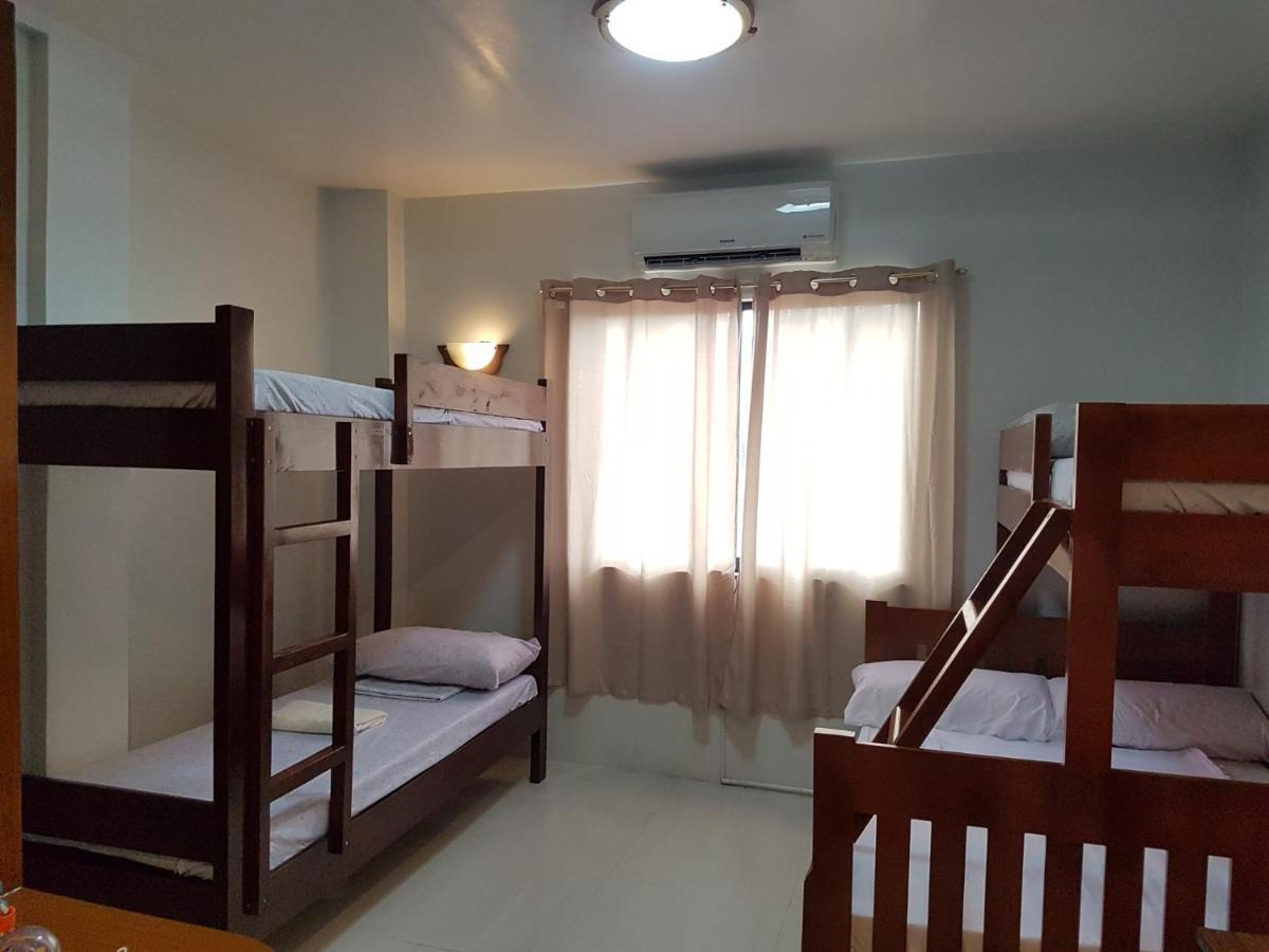 Lufian Dormitel Hostel Dumaguete City Екстериор снимка