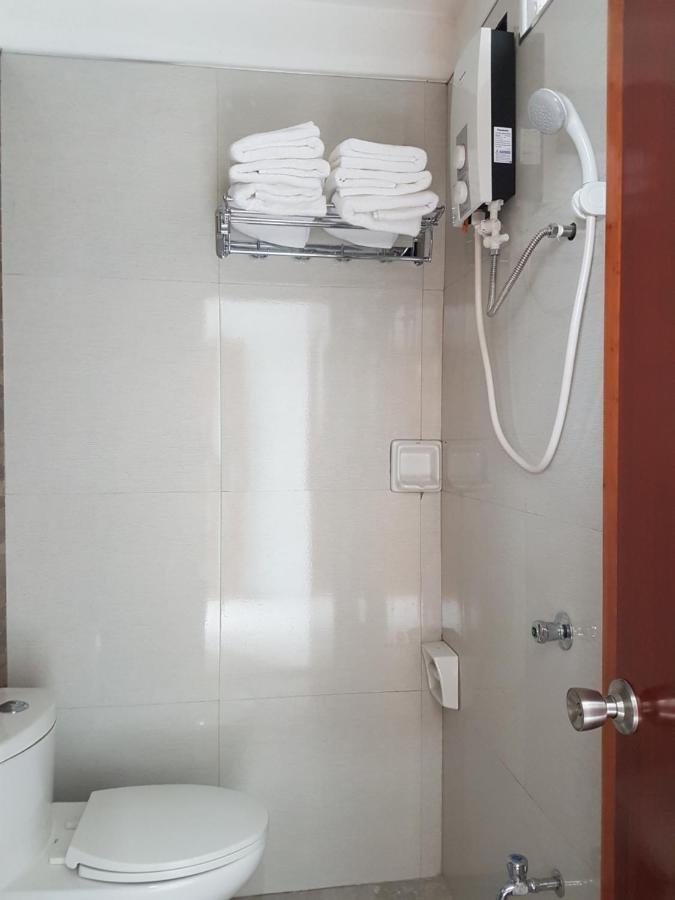 Lufian Dormitel Hostel Dumaguete City Екстериор снимка